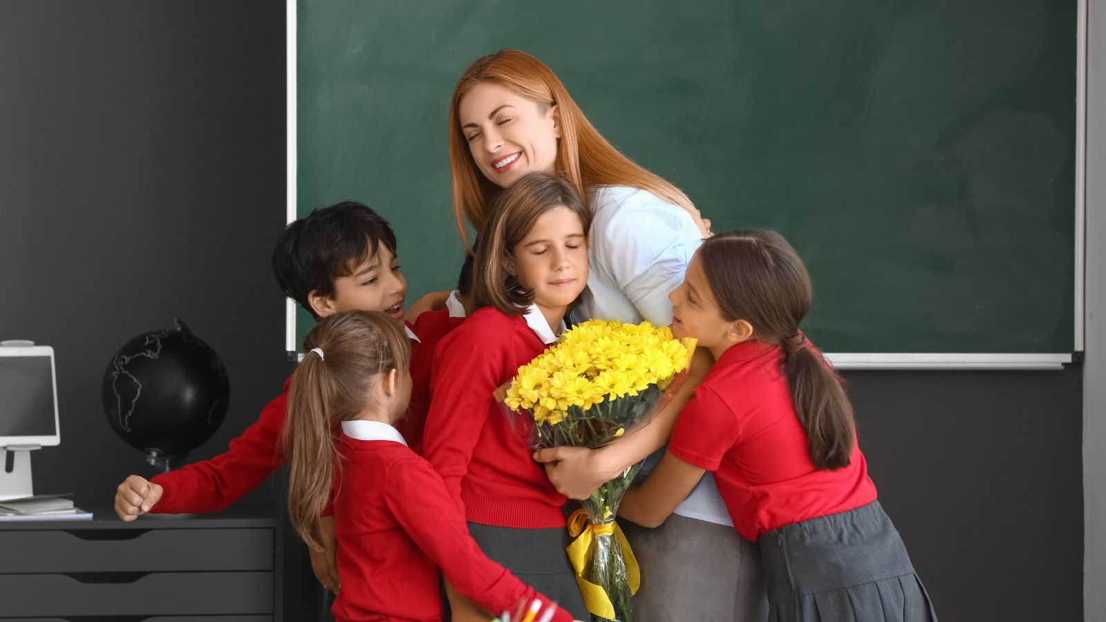 أفكار توزيعات يوم المعلم | البوابة
