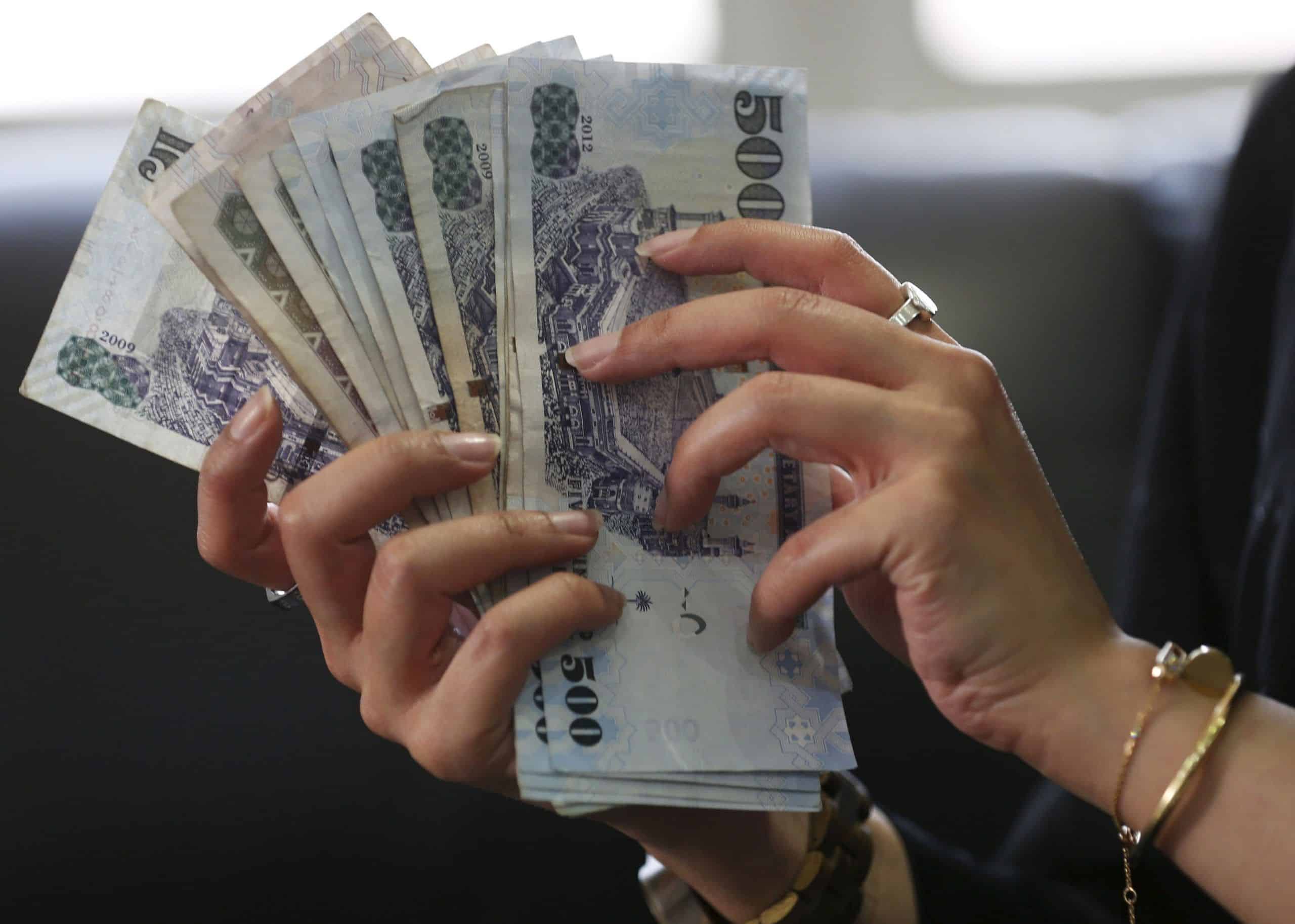 استلم تمويلك بدون كفيل بأسرع وقت ممكن ومتاح تأجيل الأقساط