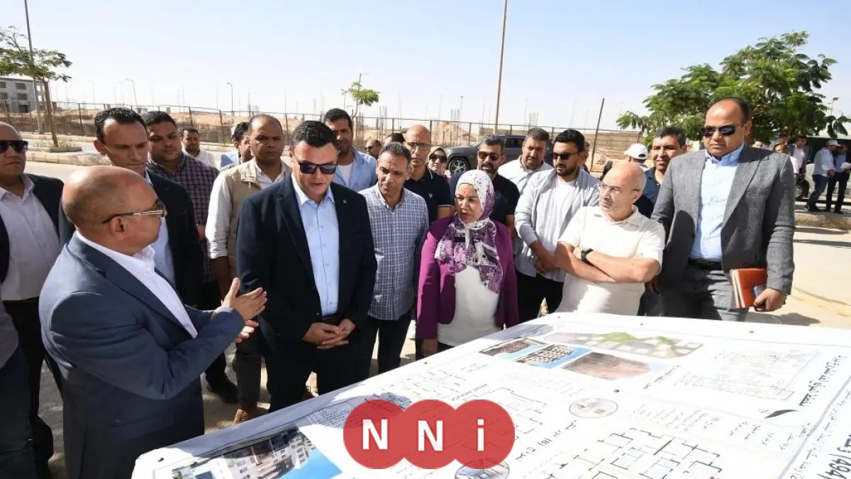 وزير الإسكان يتابع تنفيذ وحدات ديارنا الجديدة في مدينة أكتوبر