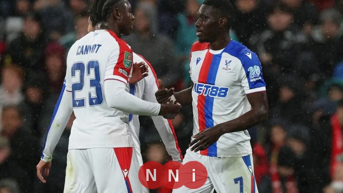 كريستال بالاس يعمق جراح ليفربول ويقصيه من كأس الرابطة