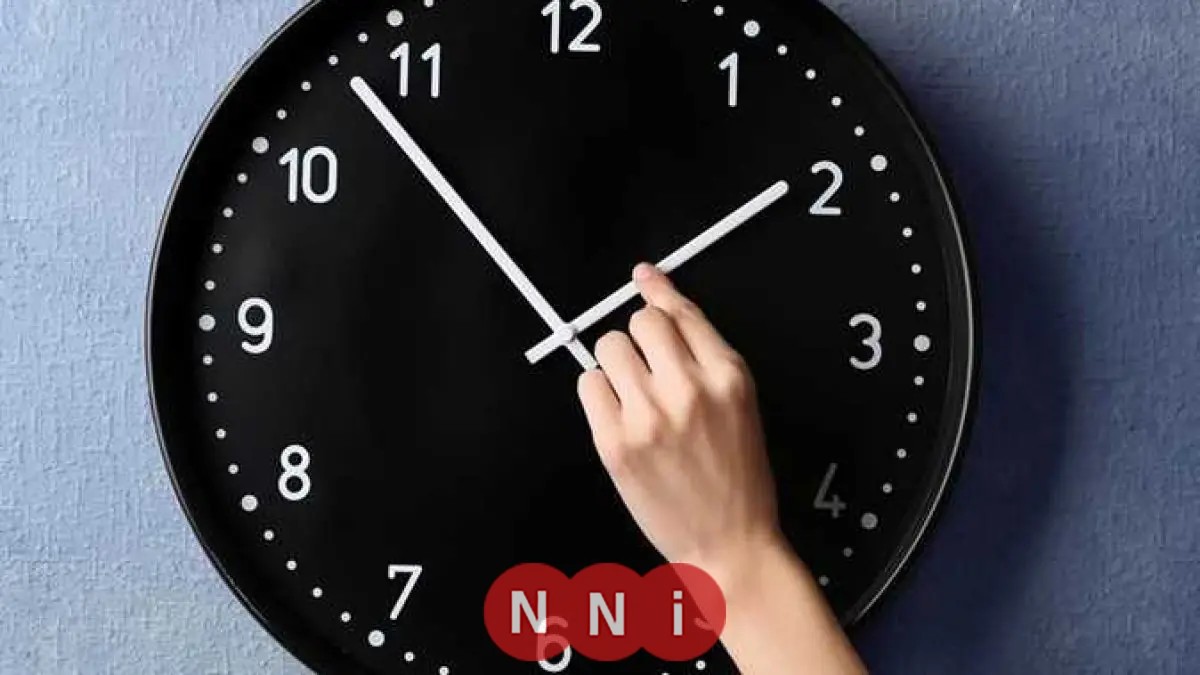بدء تطبيق التوقيت الشتوي في مصر 2025 الليلة وتوفير الكهرباء بفعالية
