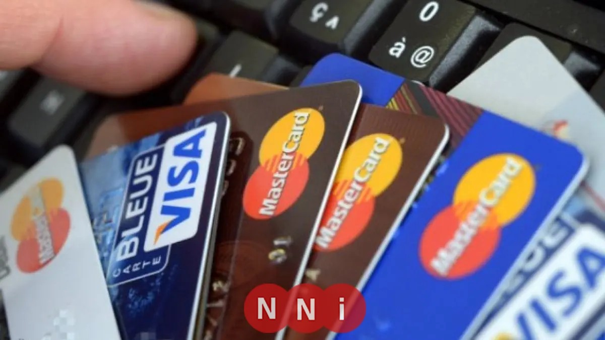 دليلك الشامل لأنواع فيزا المشتريات في البنك الأهلي 2025 والمستندات المطلوبة