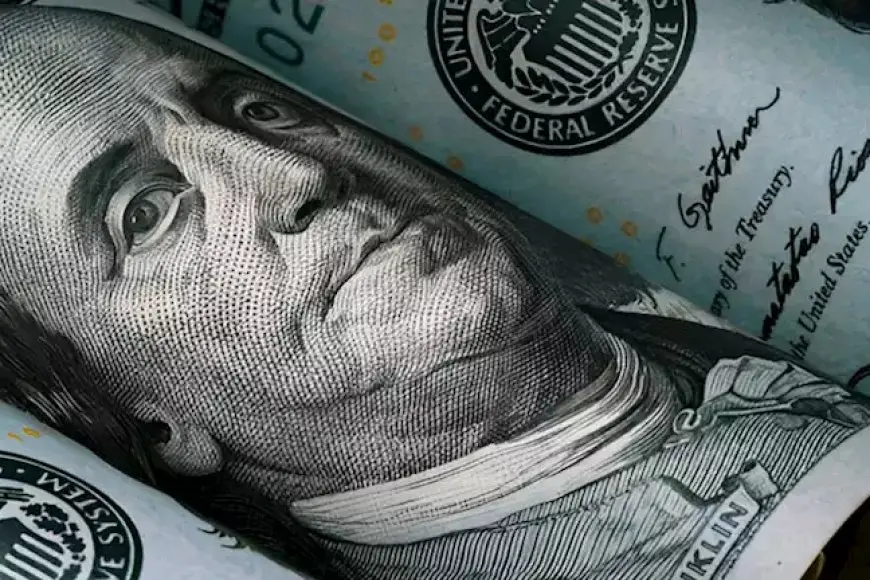 بعد تراجعه.. سعر الدولار أمام الجنيه ببداية تعاملات الأربعاء
