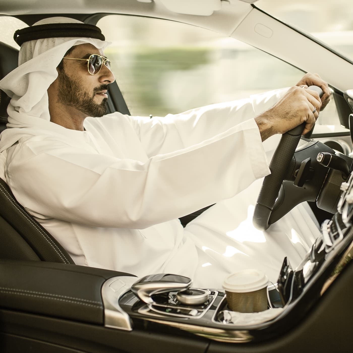 احصل على سيارة بدون كفيل ولا تحويل راتب تغطية تأمين شامل وتقسيط مرن