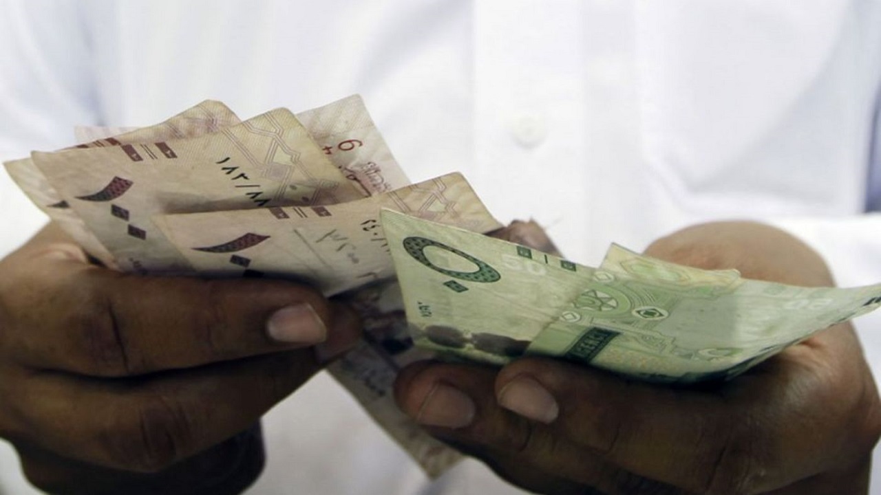 50 ألف ريال قرض لا يشترط تحويل الراتب ولا يطلب كفيل بإجراءات سهلة للرجال والنساء