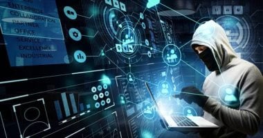 احذر.. إنشاء الحسابات الوهمية على السوشيال ميديا يقودك للحبس