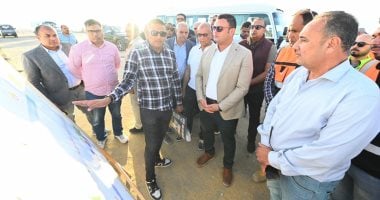 وزير الإسكان يتابع موقف تنفيذ أبراج “الداون تاون” وكوبري C19 بالعلمين الجديدة