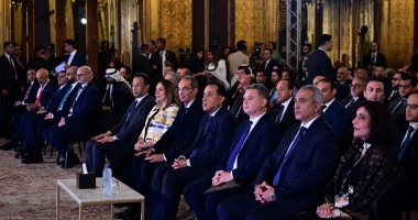 رئيس الوزراء يشهد توقيع مذكرات تفاهم بمجال صناعة التعهيد وتصدير الخدمات الرقمية