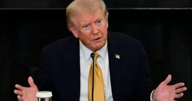 ترامب يكشف سر دفاعه عن الطلاب الصينيين فى أمريكا وغضبه من فرنسا