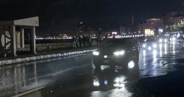 الثلوج تتساقط وأمطار رعدية تضرب الإسكندرية والمحافظة تعلن الطوارئ.. فيديو