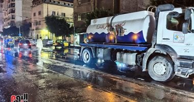 محافظ الإسكندرية: استمرار رفع درجة الطوارئ لمواجهة أمطار نوة المكنسة.. صور