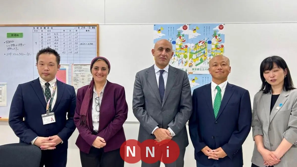 وزير التعليم يزور مدرسة تاتشيكاوا ميدوري في طوكيو كنموذج رائد لدعم الطلاب المتسربين