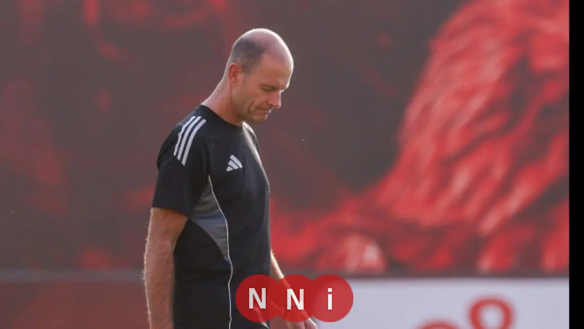 توروب يخطط مع لاعبي الأهلي لمواجهة إيجل نوار في دوري أبطال إفريقيا