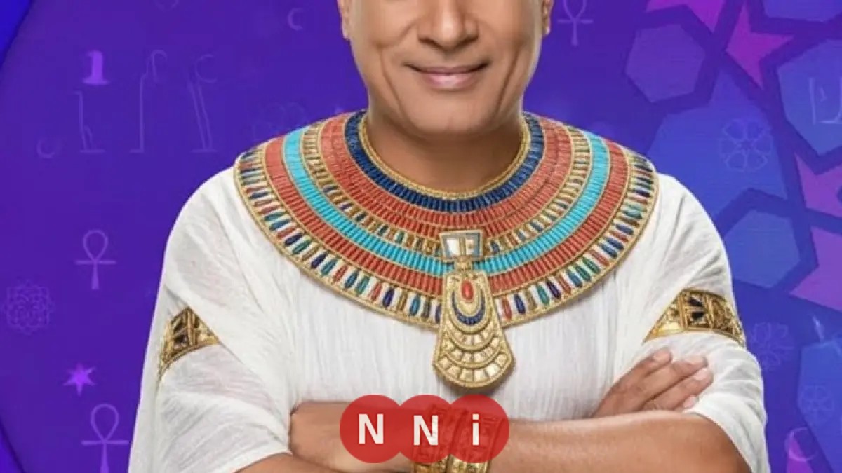 صورة أحمد موسى بالزي الفرعوني تحقق مليون مشاهدة