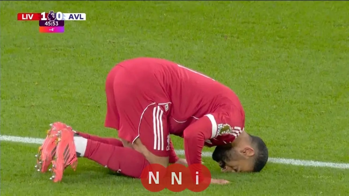 محمد صلاح يقود ليفربول للفوز بتسجيل هدف التقدم ضد أستون فيلا
