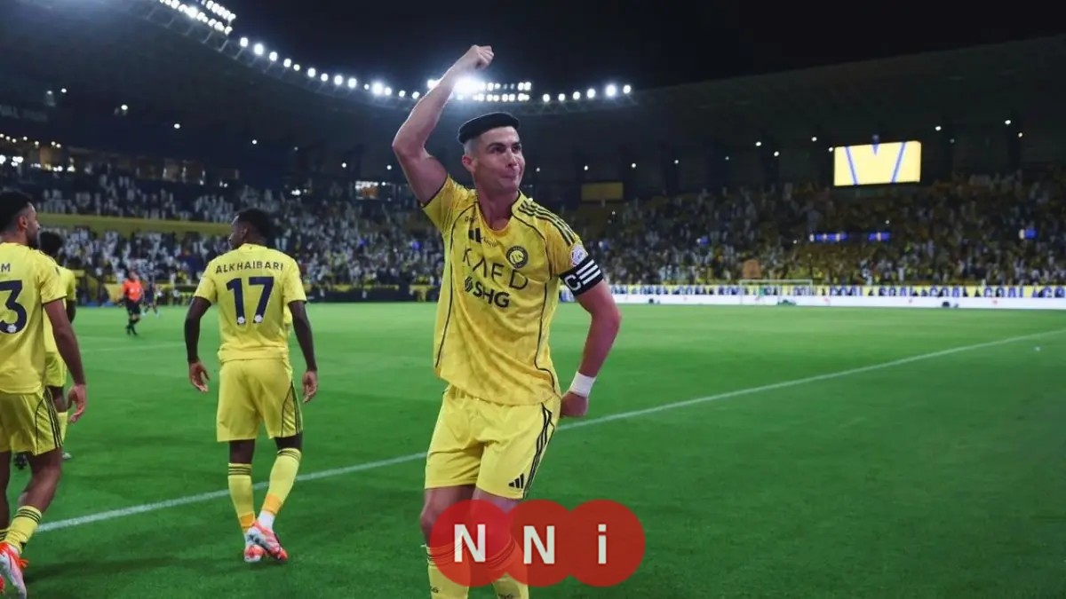 كريستيانو رونالدو يقترب من الألف هدف برقصة العرضة السعودية
