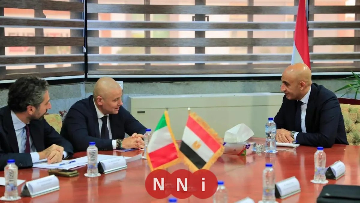 وزير التربية والتعليم يناقش تعزيز التعاون مع السفير الإيطالي الجديد في القاهرة