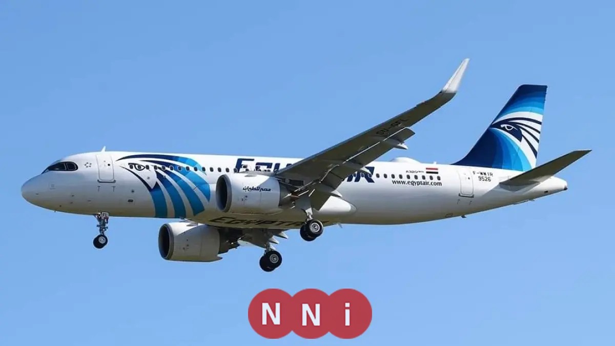 وزير الطيران المدني يقدم تعازيه الحارة في وفاة فنيي مصر للطيران بحادث مأساوي في أسيوط