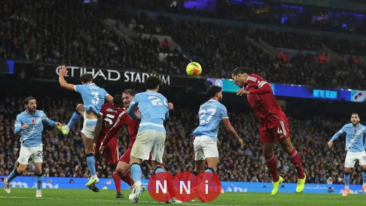 ويب يكشف كواليس قرار التسلل المثير للجدل بعد غضب ليفربول