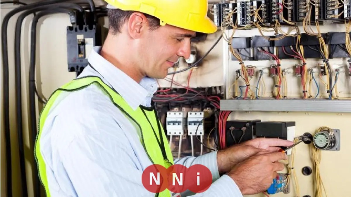 فرص عمل في شركة الكهرباء 2025 تعرف على التخصصات والمستندات المطلوبة