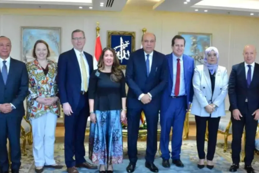 وزير الطيران يستقبل سفيرة الولايات المتحدة الأمريكية لبحث أطر التعاون الثنائي بين البلدين في مجال الطيران المدني