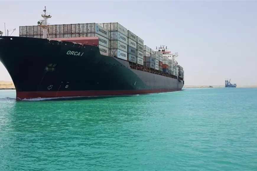 بسبب هجمات البحر الأحمر.. إيرادات قناة السويس تسجل أقل مستوى في 7 سنوات (رسم تفاعلي)