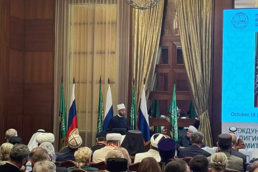 وزير الأوقاف يدعو إلى مبدأ تعارف الحضارات بديلا عن فكرة صدام الحضارات