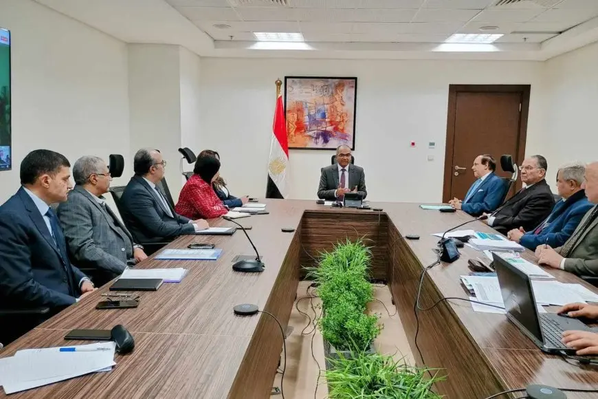 نائب وزير الإسكان يترأس اجتماع اللجنة التنسيقية لمشروعات محطات وشبكات المياه
