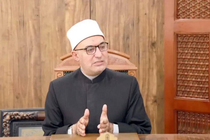 نظير عياد يوضح أحكام الصيام والقراءة من المصحف في الصلاة