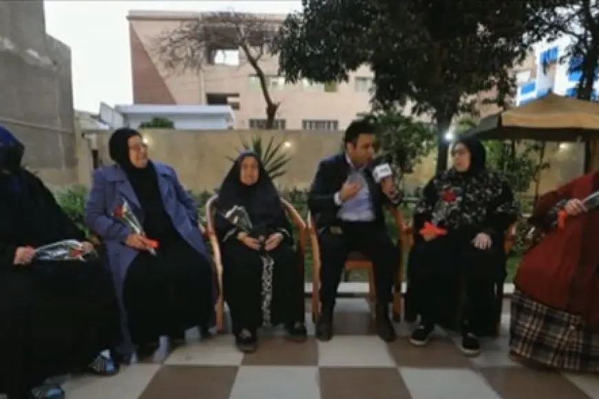 لحظات دافئة.. إفطار رمضاني مع ست الحبايب في دار رعاية المسنين | فيديو