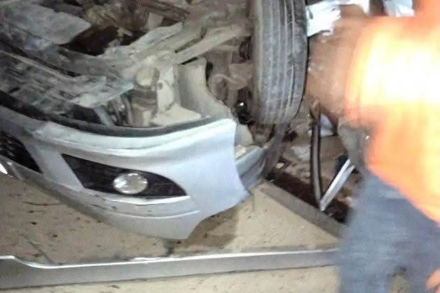 إصابة 4 أشخاص في حادث انقلاب سيارة بمحور ياسر رزق بالمقطم