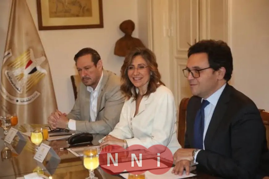 وزير الثقافة: أكاديمية الفنون تعتبر منارة الإبداع في مصر والعالم العربي واختيار إدارتها مسؤولية كبيرة