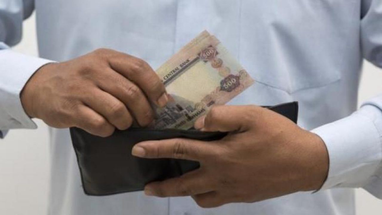 بإيداع فوري 100 ألف ريال بدون ضامن ولا تحويل راتب بشروط بسيطة للسعودي والمقيم