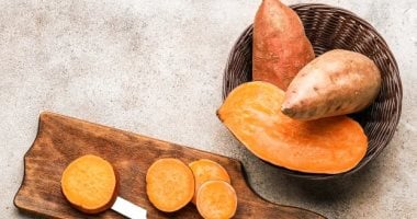 الفوائد الصحية للبطاطا.. سلاح غذائى فى مواجهة الأمراض المزمنة