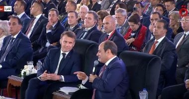 الرئيس السيسى وماكرون يبحثان هاتفيا تعزيز التعاون السياسي والاقتصادي والاستثماري