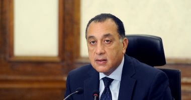 رئيس الوزراء يلتقى مسئولى مركز المعلومات لمتابعة ملفات العمل