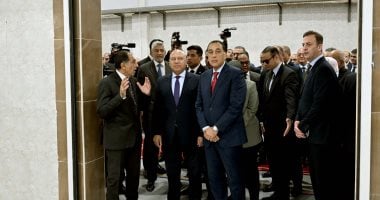 رئيس الوزراء يتفقد مشروع رفع كفاءة مركز تكنولوجيا دباغة الجلود بالروبيكي