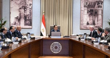 رئيس الوزراء يلتقى رئيس مجلس إدارة مجموعة فيكا الفرنسية لاستعراض خطط المجموعة