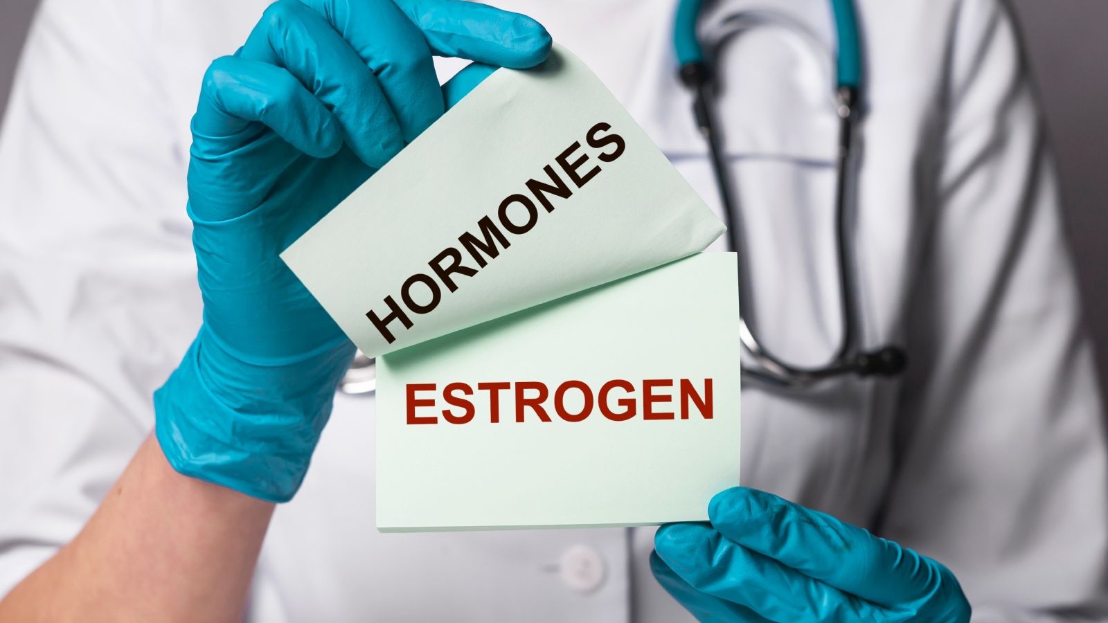 4 هرمونات ضروري تعرفها كل فتاة