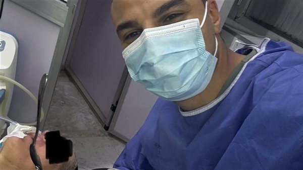 استخراج ملعقة من بطن مسنة