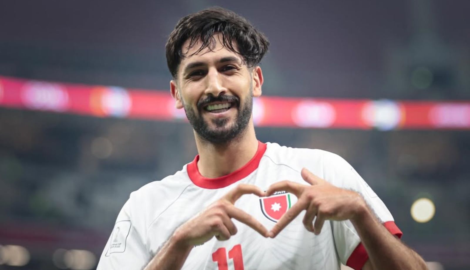 ما هو مرض نجم المنتخب الأردني يزن النعيمات؟