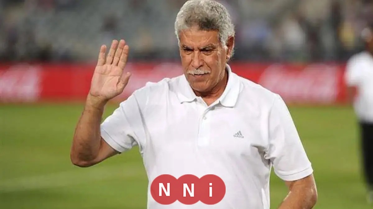 عمر جابر ومدير الكرة بالزمالك يزوران أسطورة التدريب حسن شحاتة للاطمئنان على صحته