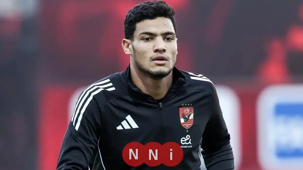 إصابة مصطفى العش بارتجاج بسيط خلال تدريبات الأهلي اليوم
