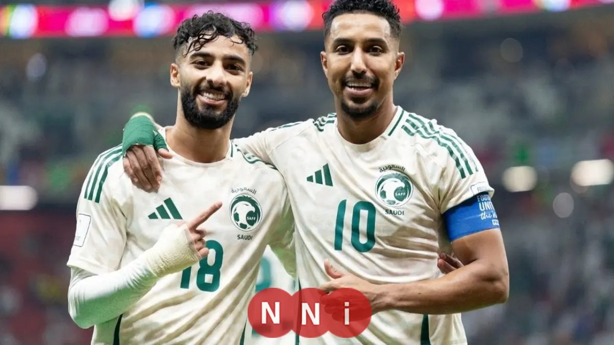 تألق سالم الدوسري يقود السعودية إلى ربع نهائي كأس العرب بتحفة كروية