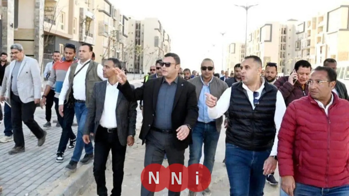 وزير الإسكان يعاين مشروع سكن لكل المصريين والمدينة التراثية في العلمين الجديدة