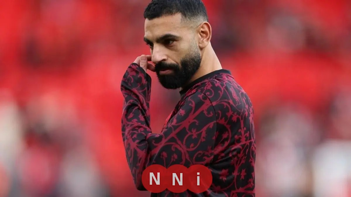 سلوت يعبر عن سعادته بحل أزمته مع صلاح ويتفادى مناقشة استبعاده من التشكيلة