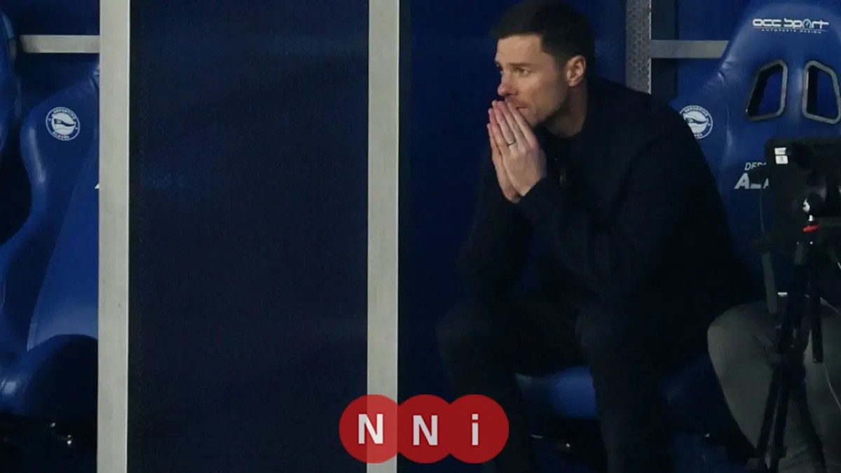 تشابي يشيد بالظهير المستجد رغم الخطأ وينفي الخلاف مع فينيسيوس بالعناق