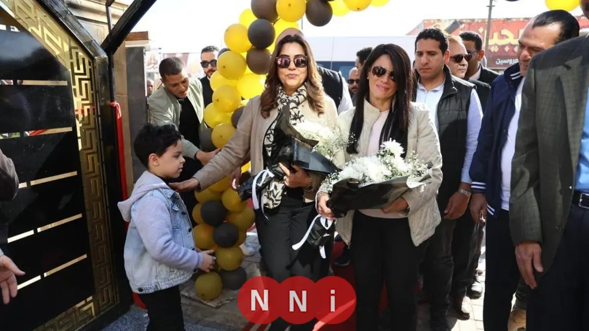 وزيرة التخطيط والتنمية ومحافظ سوهاج يزوران ممشى كورنيش النيل الغربي باهتمام