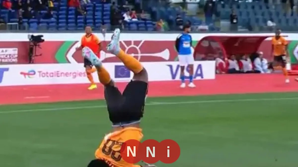 محمد طارق أضا ينبه إلى مخاطر الاحتفالات: سقوط مروع للاعب زامبيا يدق ناقوس الخطر