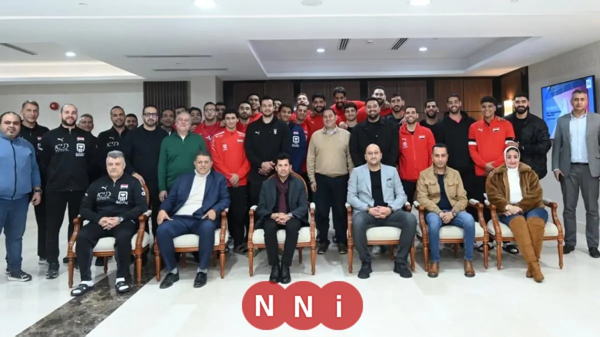 وزير الرياضة يدعم منتخب مصر استعداداً لبطولة إسبانيا الدولية